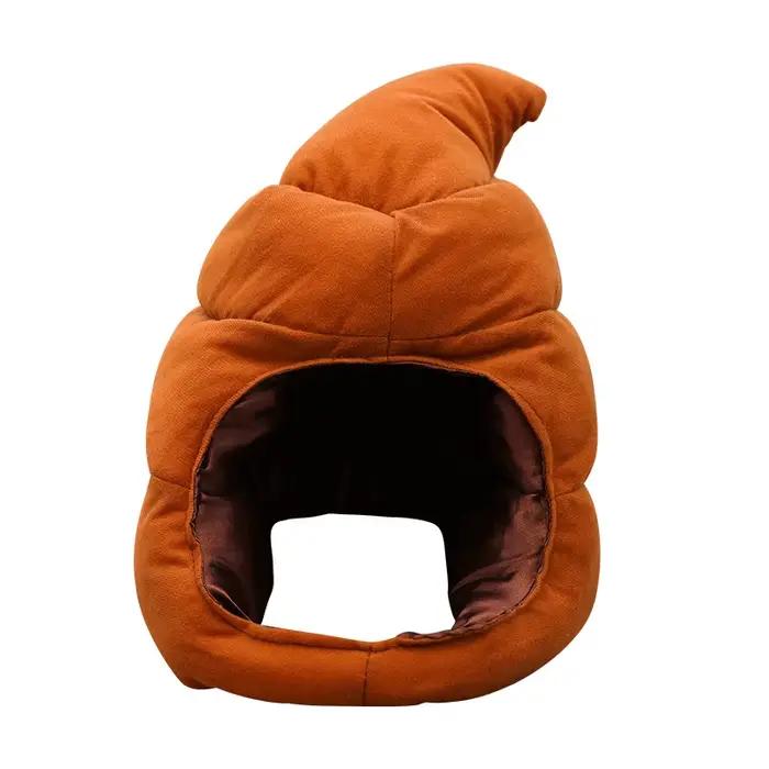 Couvre-tête de caca, chapeau de caca bizarre mignon, sculpture de sable chaud, photo de dessin animé