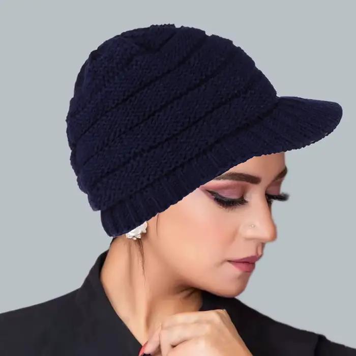 Nouveau chapeau de sport de ski chapeau de queue de cheval thermique femmes avec un bord évidé casqu