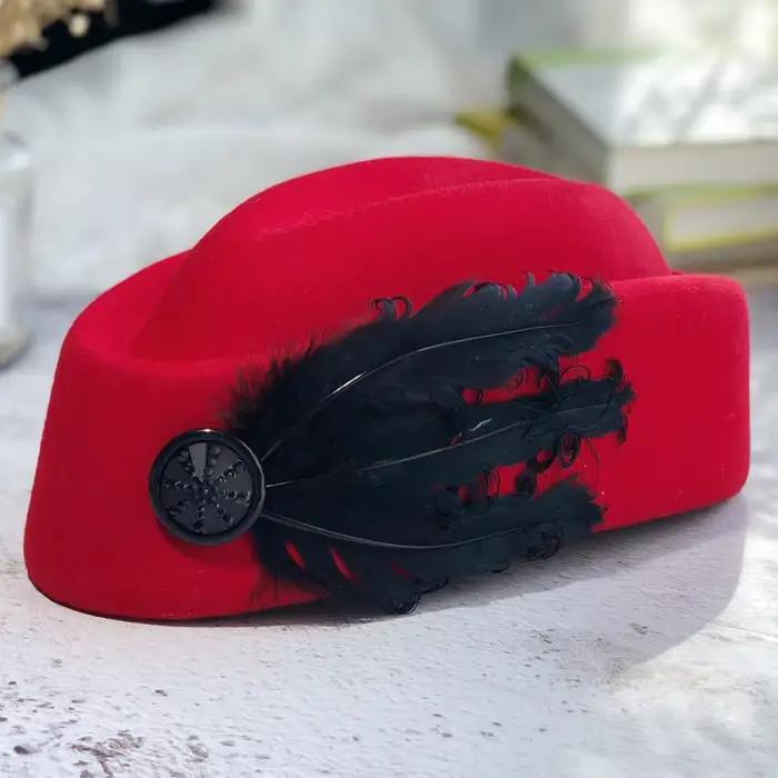 Chapeaux en laine de style royal pour femmes, arc de plumes, hôtesse de l'air élégante, casquettes F
