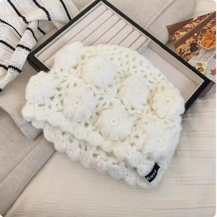 Bonnet à fleurs tissé à la main pour femme, Niche coréenne, mode automne et hiver, polyvalent, chaud