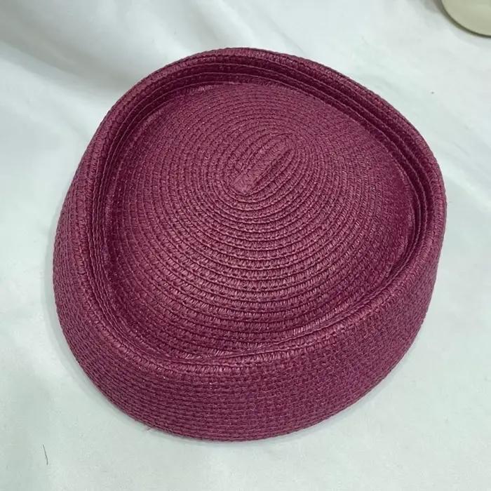 Nouveau chapeau élégant en paille
