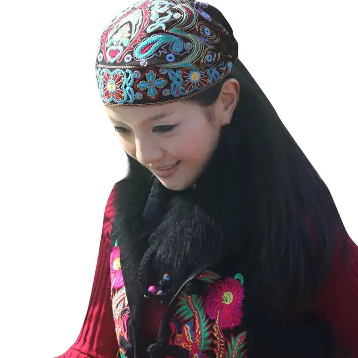Chapeau brodé de fleurs pour femmes
