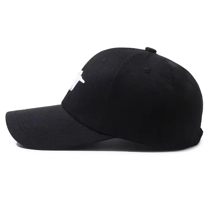 Casquette de baseball avec texte "cœur" brodé en 3D