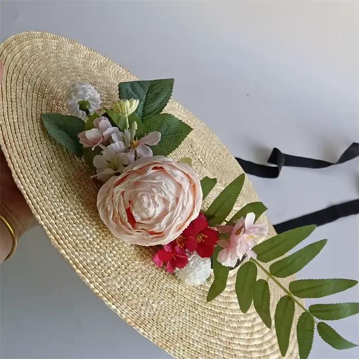 Chapeau de paille blanc 2026 avec fleur artificielle