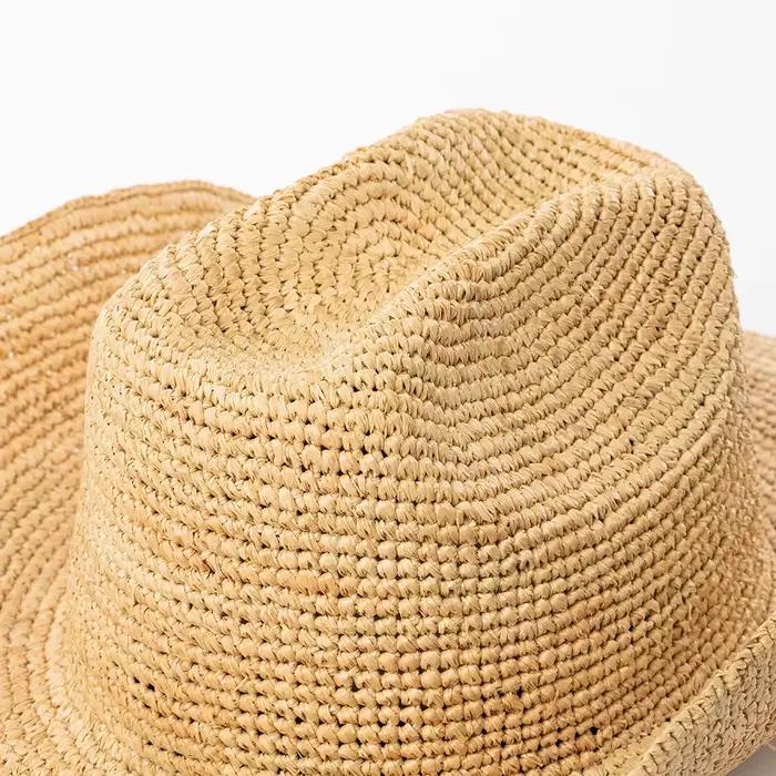 Chapeau de cowgirl en paille tressé à la main
