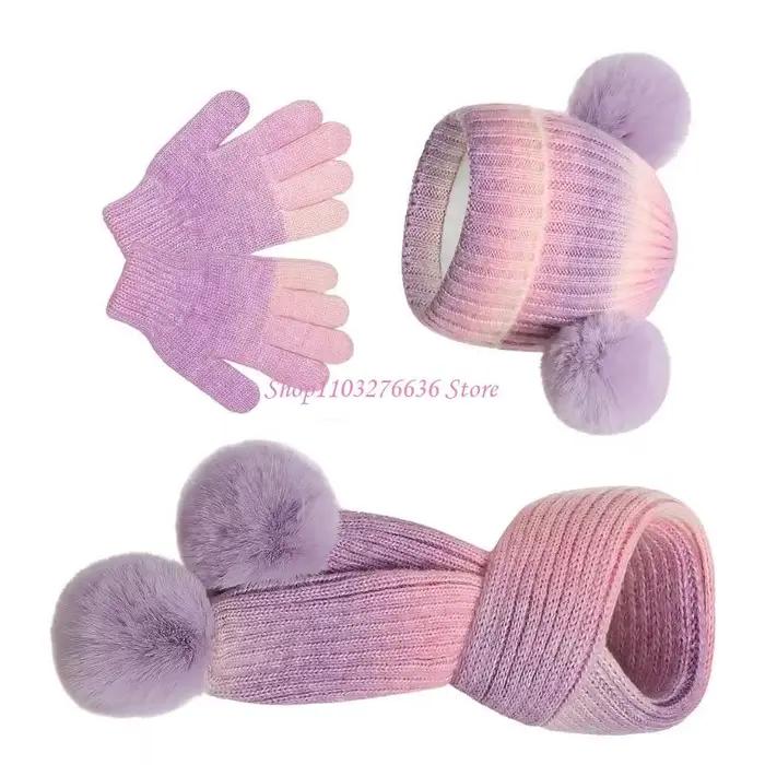 R6FD – joli bonnet tricoté à pompons