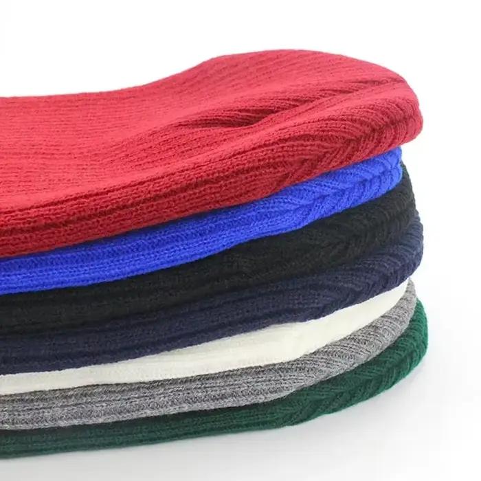 Bonnet en acrylique doux et chaud pour hommes et femmes, style décontracté, unisexe, casquette d'hiver et d'automne, protection des oreilles, look sportif, idéal pour l'hiver et l'automne
