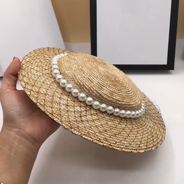 Chapeaux de paille à large bord pour dames