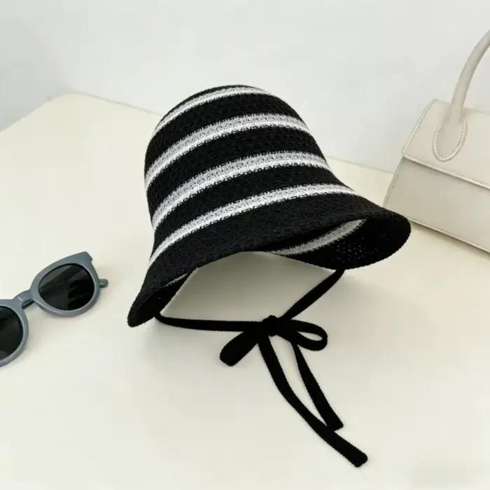 Chapeau Bob Coréen Coloré à Rayures