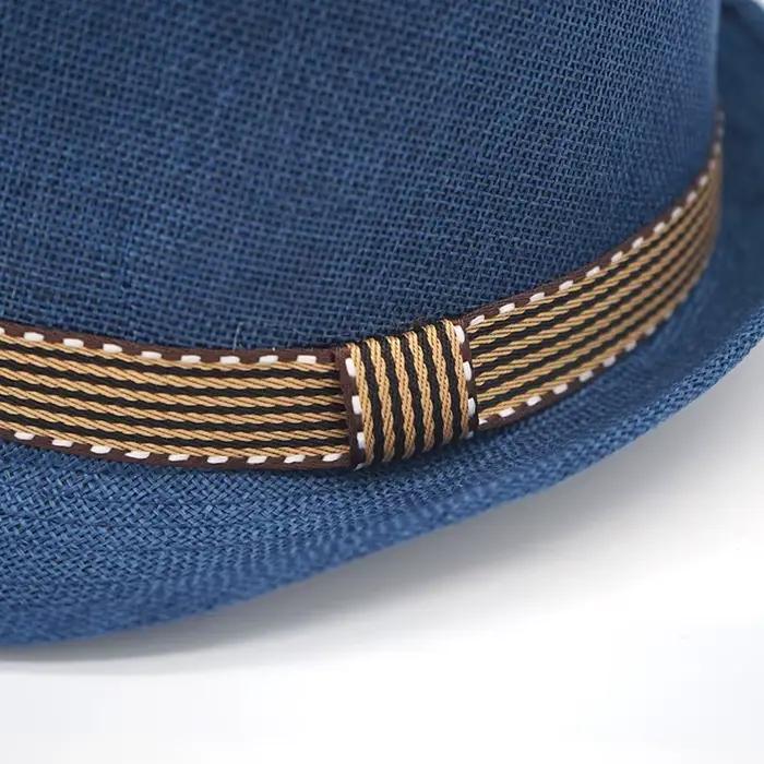 Chapeau de paille pour bébé