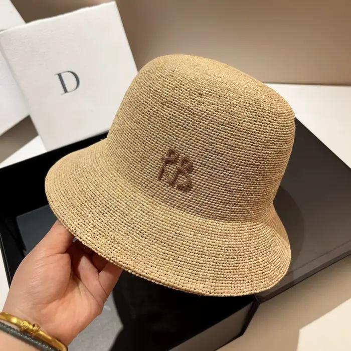 Chapeau seau en paille de raphia pour femmes
