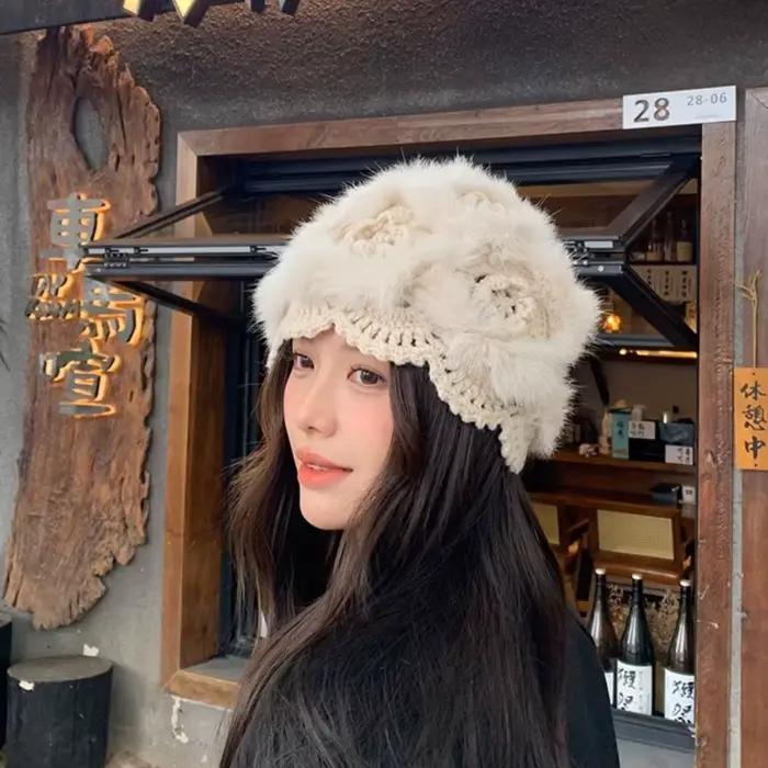 Casquette tendance en tricot et crochet