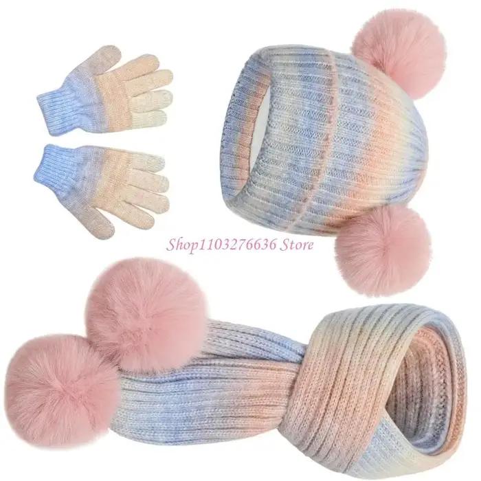R6FD – joli bonnet tricoté à pompons