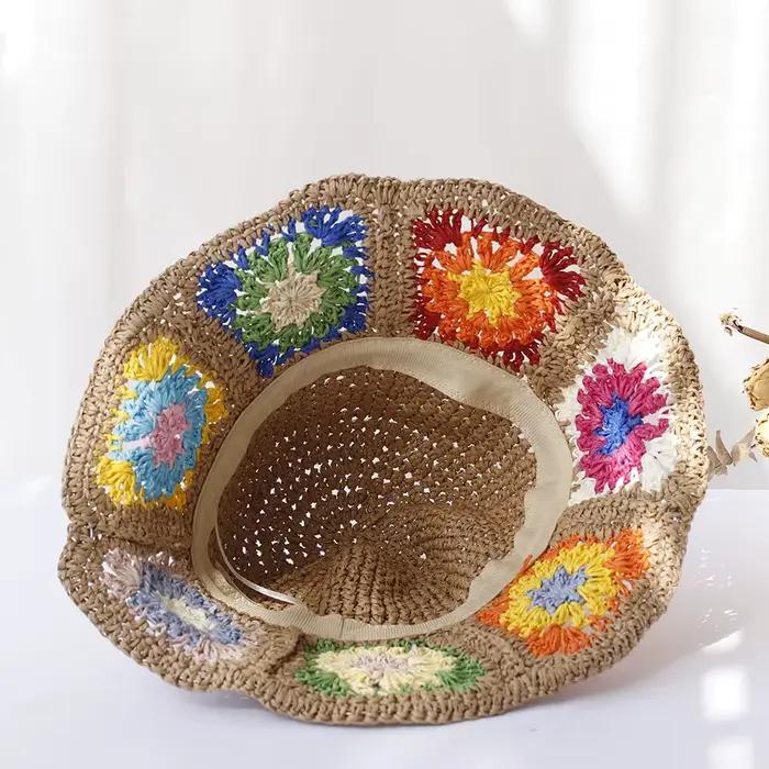 Chapeau de pêcheur en paille avec fleur pour femmes, chapeau de seau, protection UV, pare-soleil, visières arc-en-ciel, chapeau d'été multifonctionnel pour activités extérieures