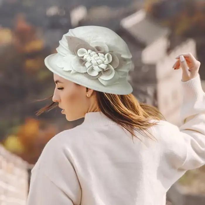 Chapeau de Cérémonie en Laine d'Agneau pour Femme