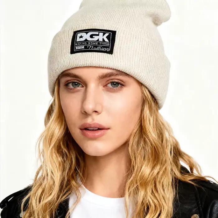 Chapeau en tricot unisexe chaud et polyvalent pour l'automne et l'hiver