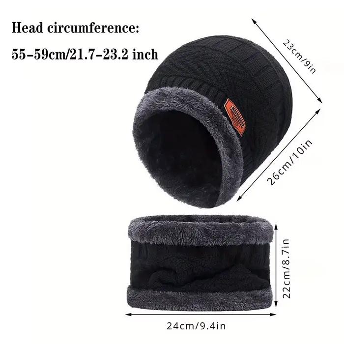Chapeau et écharpe d'hiver en tissu épais