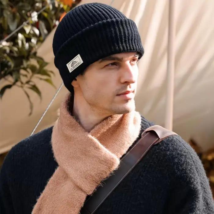 Chapeau tricoté pour hommes