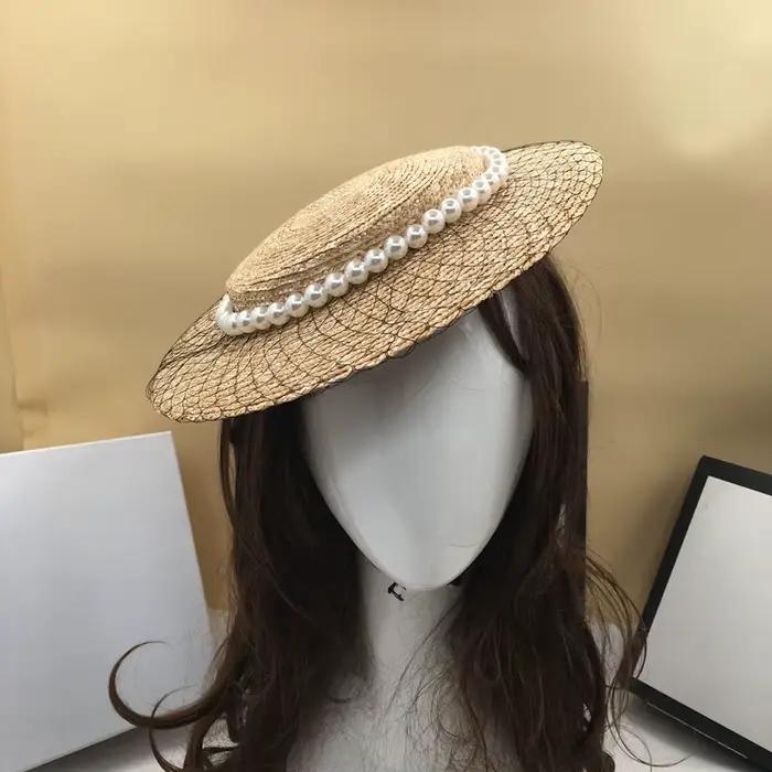 Chapeaux de paille à large bord pour dames
