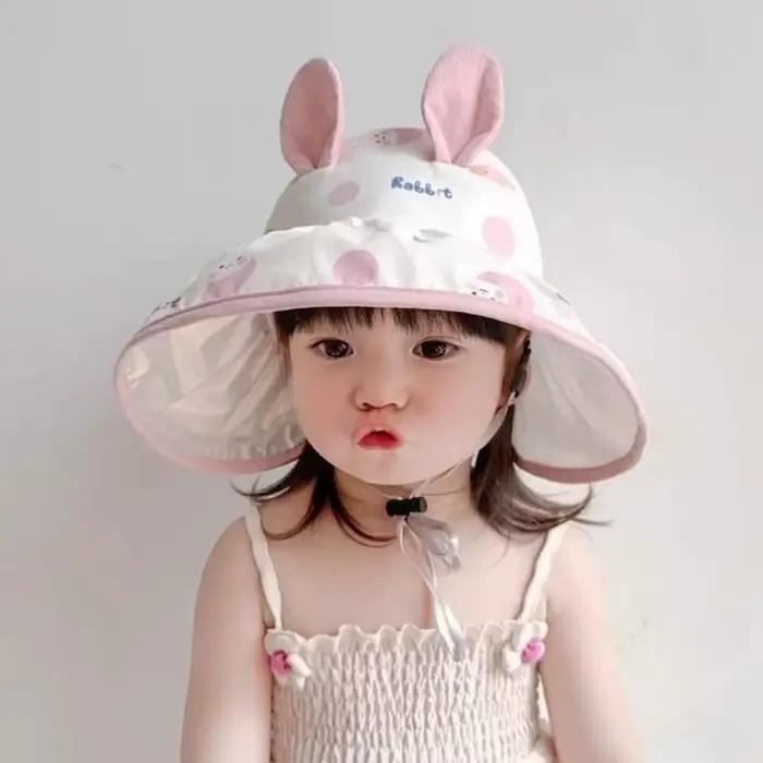 Chapeau de soleil pour enfants avec oreilles de lapin