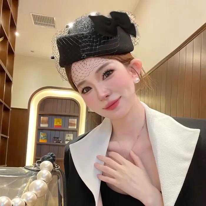 Chapeau à nœud en laine de style britannique vintage avec voile