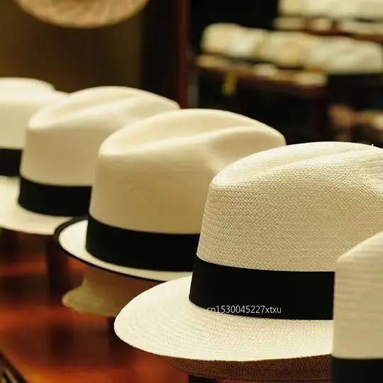 Chapeau de paille ajustable fait à la main en Équateur