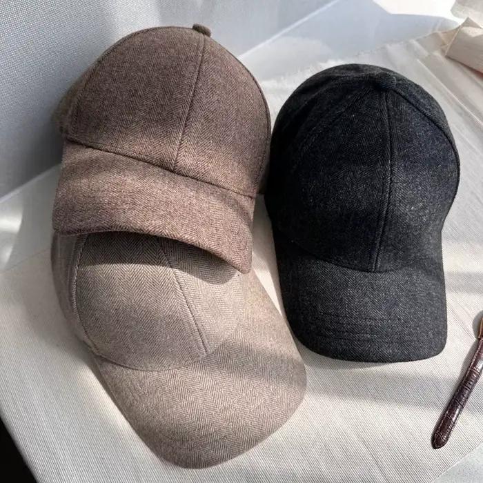 Casquette en laine à chevrons