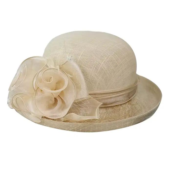 Chapeau Fascinateur en Fil de Lin Blanc Elegance pour Femmes Occasions Speciales Mariage Printemps Eté