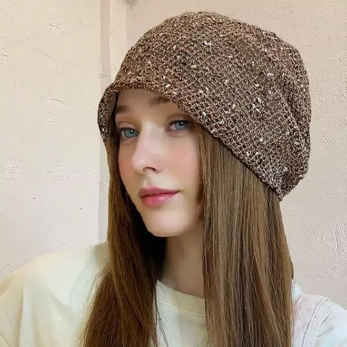 Chapeau coréen ajouré en tricot