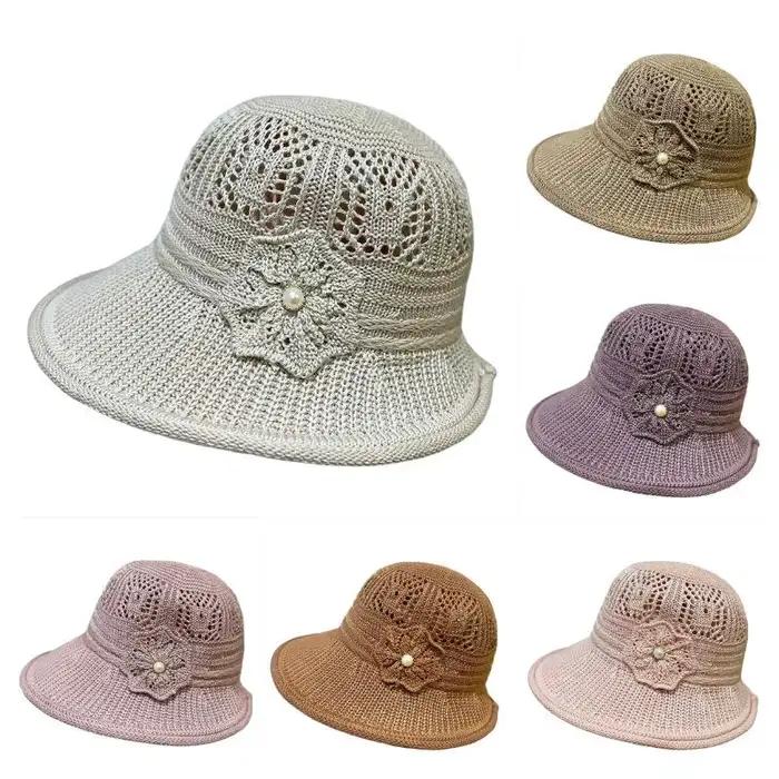 Nouveau chapeau d'été pour maman