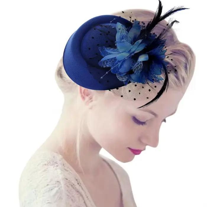 Fascinateur en fausse laine avec fleur