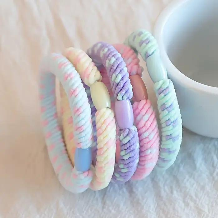 Joli bandeau tressé de couleur claire - Bandeau doux et élastique