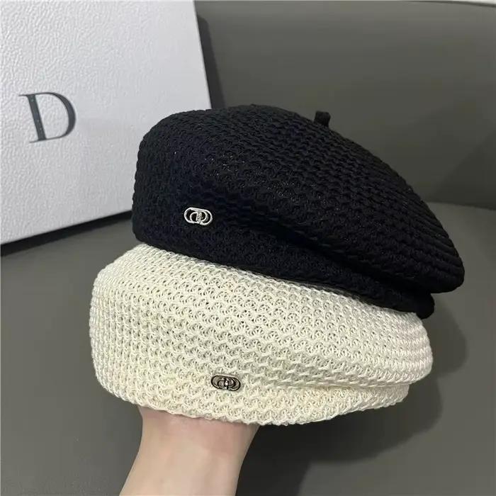 Béret noir pour femmes
