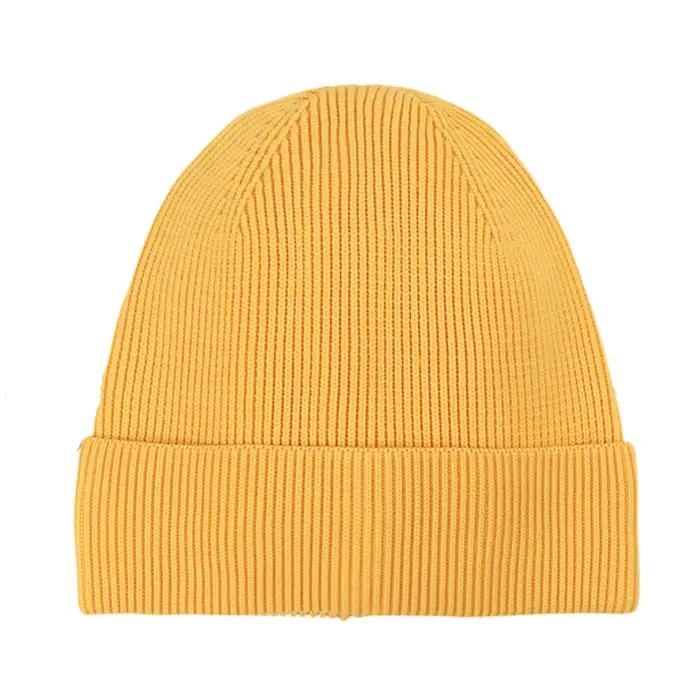 Chapeaux tricotés