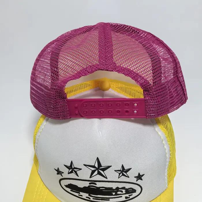 Casquette de baseball en maille bicolore brodée style course automobile étoilée