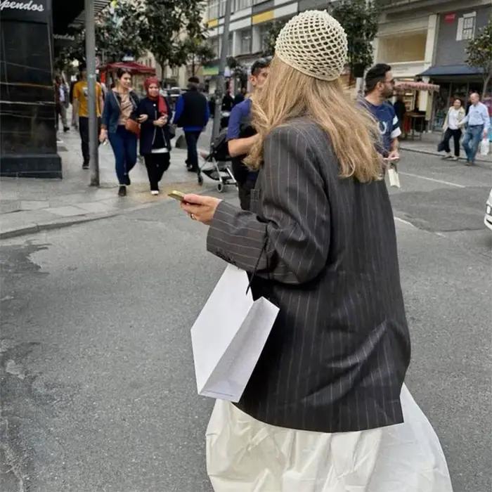 Chapeau en coton ajouré crocheté à la main pour femme, multifonction, léger et respirant, idéal pour l'été, usage quotidien décontracté, voyages en extérieur