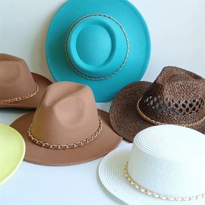 Chapeau Fedora jaune tendance avec chaîne colorée