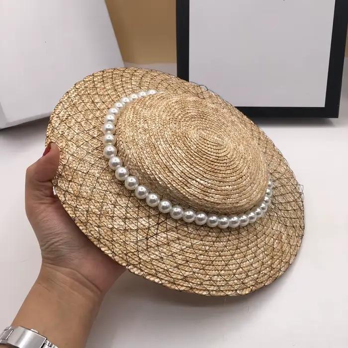 Chapeaux de paille à large bord pour dames