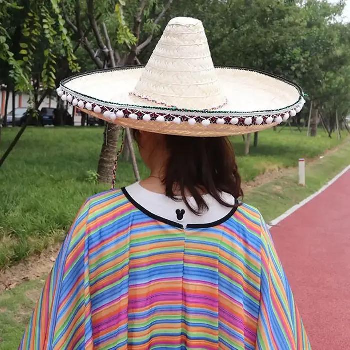 Chapeau de paille de style hawaïen
