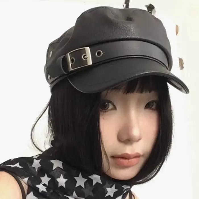 Béret en cuir noir rétro pour femmes