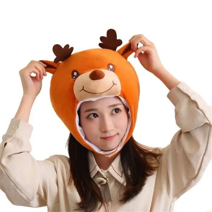Chapeau en forme renne en peluche