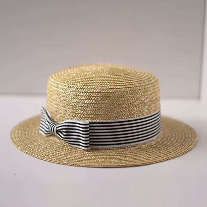 Chapeaux de canotier à large bord