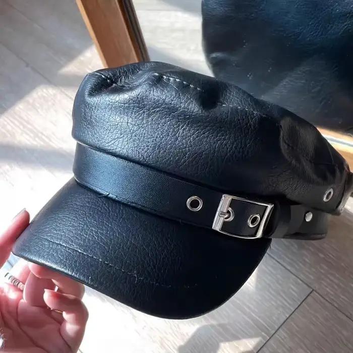 Béret en cuir noir rétro pour femmes