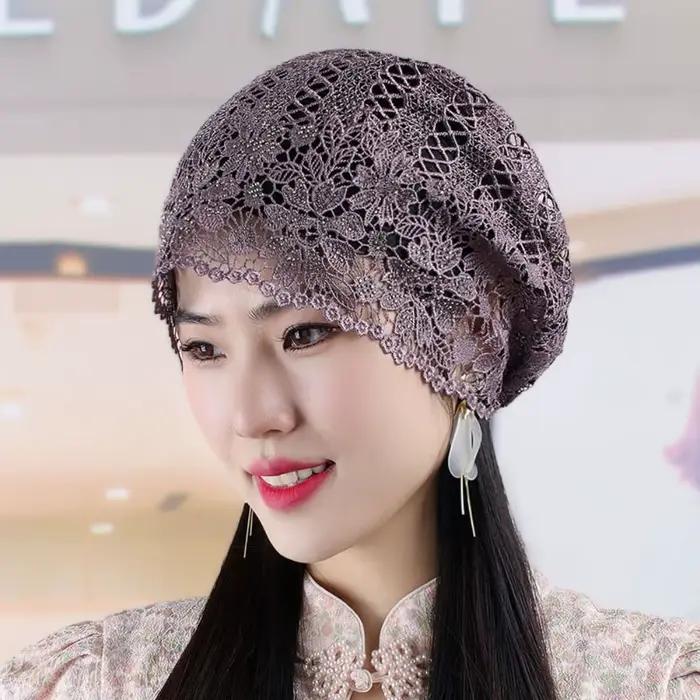 Chapeau en dentelle ajouré respirant Skullies à fleurs décontracté bonnet et béret pour femmes printemps été occassions décontractées style sport polyesters