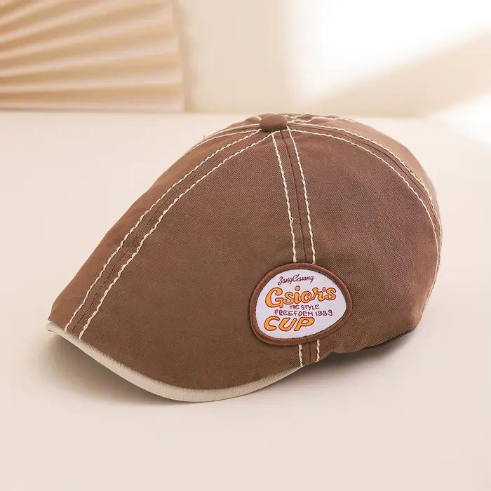 Chapeau brodé pour femme