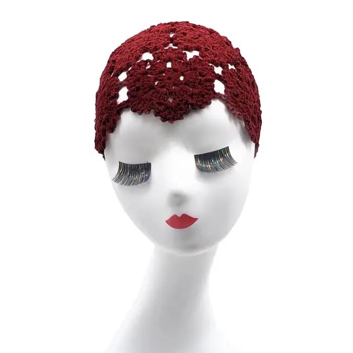 Chapeau tricoté fin et creux tissé à la main