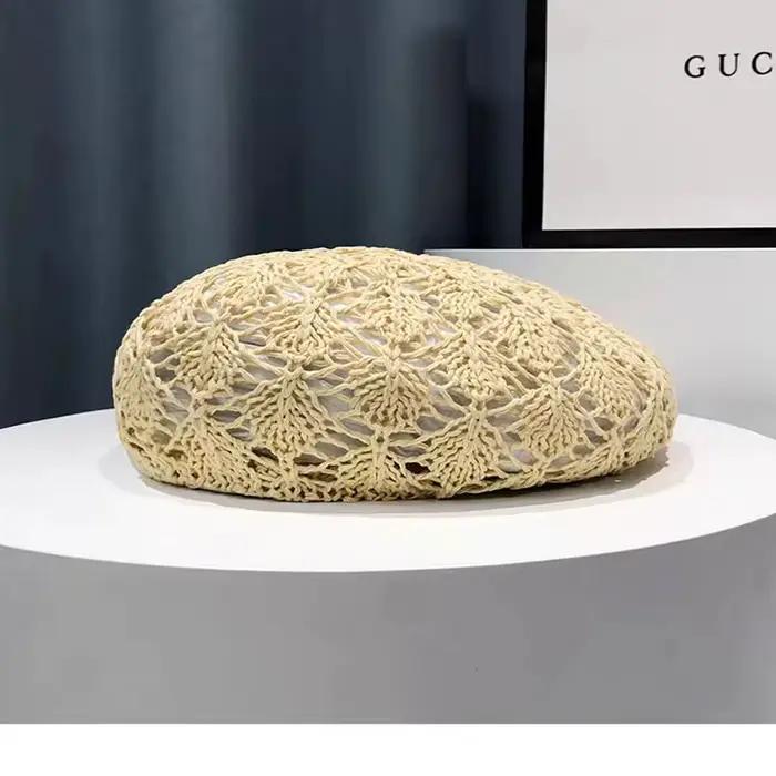 Béret en paille pour femmes