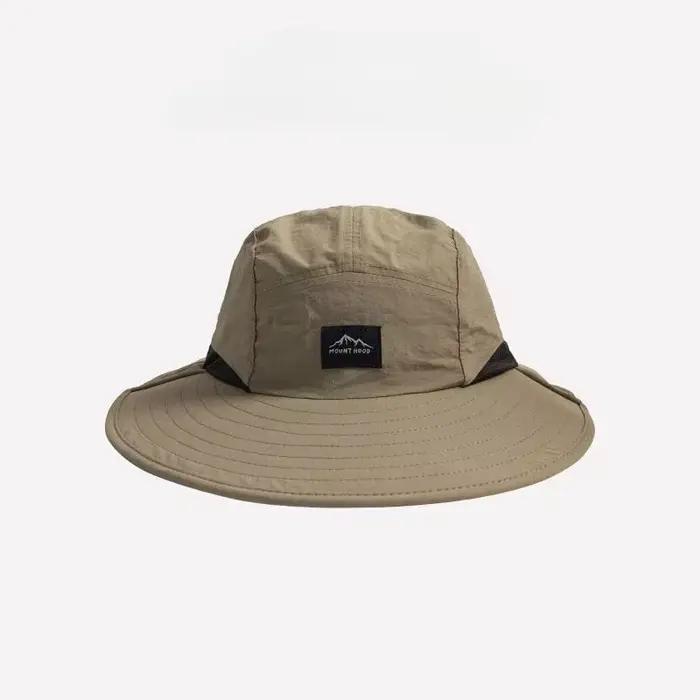 Chapeau de pêcheur, chapeau de soleil