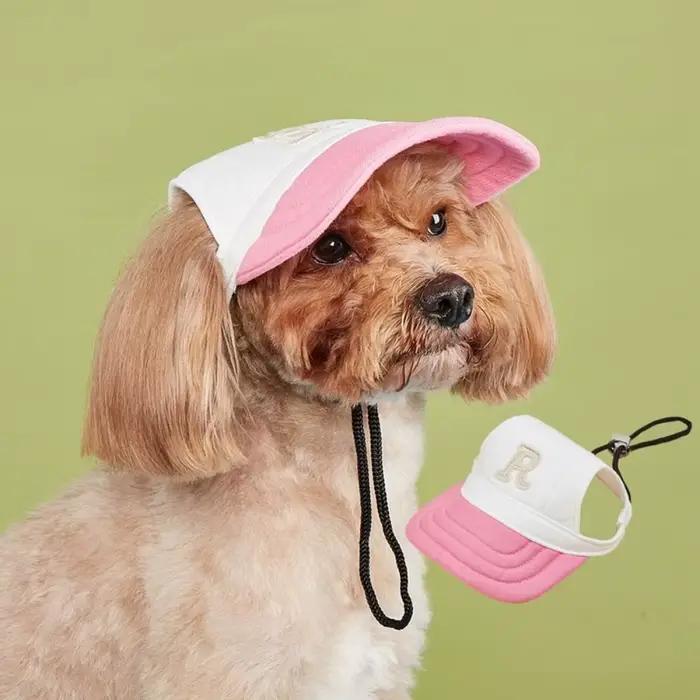 Casquette de sport brodée pour chien chapeau de soleil respirant réglable avec trous d'oreille pour chiots et chiens grandes occasions en plein air