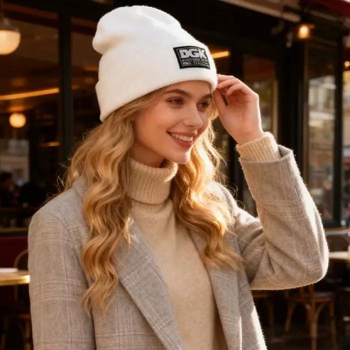 Chapeau en tricot unisexe chaud et polyvalent pour l'automne et l'hiver